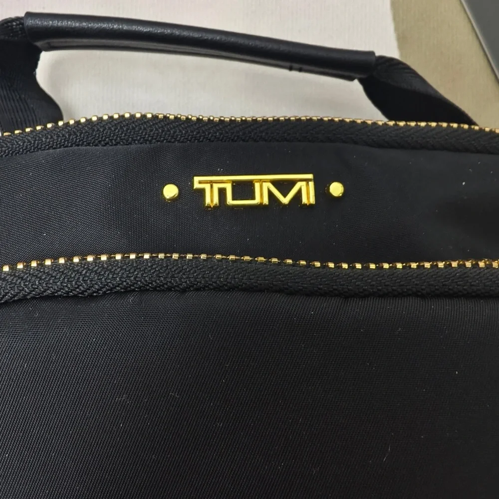 🥥TUMI Alpha Bravo Women’s Crossbody Bag - Picture 4 of 6
